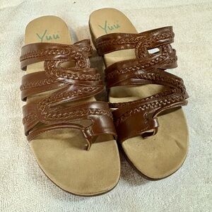 Yuu Women’s Brown Dansa Slip On Sandals Size 9M